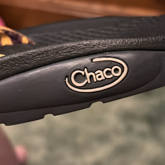 Animal print Chacos slides just in time for LSU Tigers football! - Picture 2 of 3